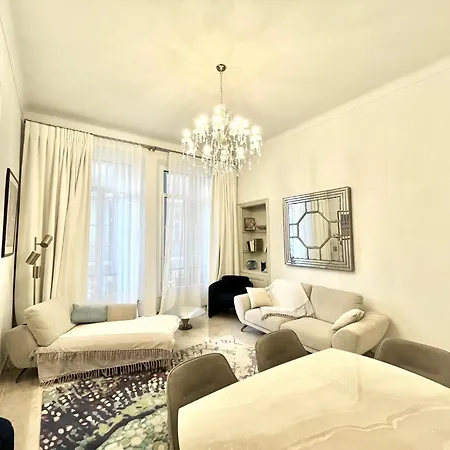 Apartment Marina Luxury 3 Bedroom By Welcome To